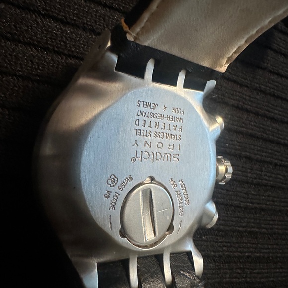 Swatch Irony -vintage Black and Gold Chronograph 47mm - Picture 7 of 7